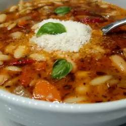 Италианска супа с боб и паста Фаджоли