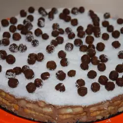 Бисквитена торта с шоколад и кокос