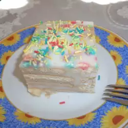 Бисквитена домашна торта