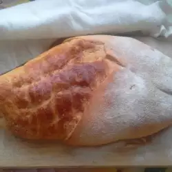 Царевичен хляб с чудна форма
