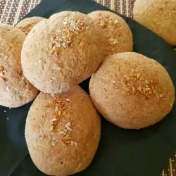 Диетични хлебчета с лен