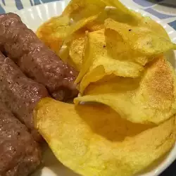 Домашен чипс от картофи