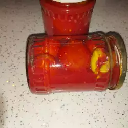 Консервирани домати Рома