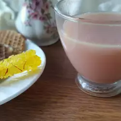 Израелски чай с мляко