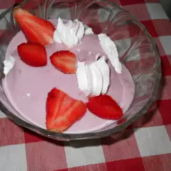 Десерт с йогурт и сметана