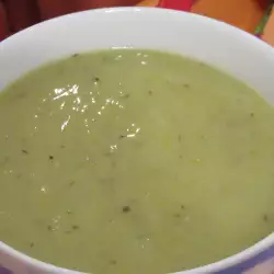 Крем супа с просо, броколи и целина
