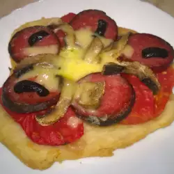 Мини пица с италиански салам и гъби