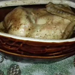 Новогодишно пълнено пиле в гърне