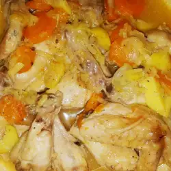 Пилешки крилца с картоф и морков