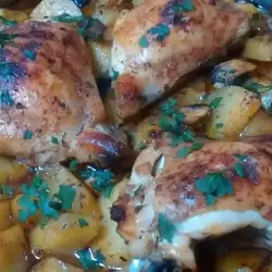 Пилешки плешки с картофи и гъби на фурна