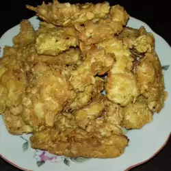 Мариновани пилешки филенца с царевичен корнфлейкс