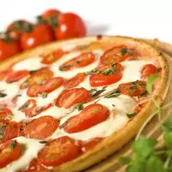 Пица с домати и моцарела