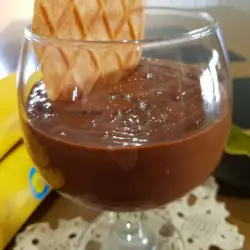 Нежен шоколадов крем с авокадо и банан