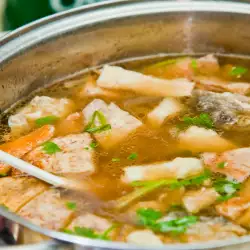 Супа от дребни риби със зелев сок