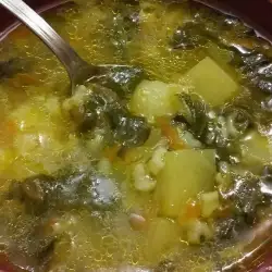 Спаначена супа с картофи и ориз