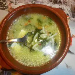 Сиренява супа със спанак и зеленчуци
