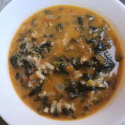 Супа от коприва с ориз и домати