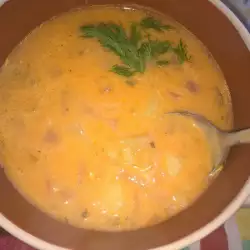 Розова картофена супа с фиде