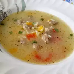Супа топчета с моркови и ориз