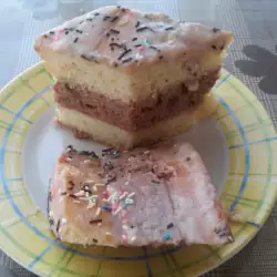 Трипластна торта