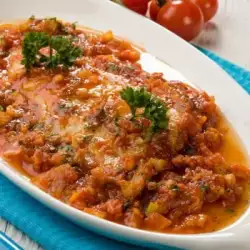 Пъстърва с доматен сос по италиански