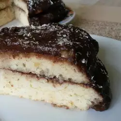 Веган торта с шоколадов крем с банани