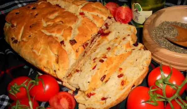 Хляб с три вида брашно и сушени домати