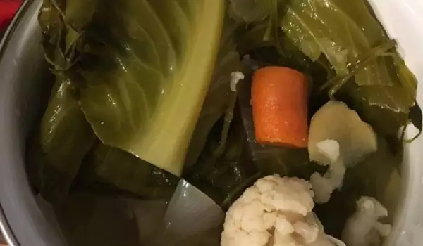 Зеленчуков бульон за отслабване