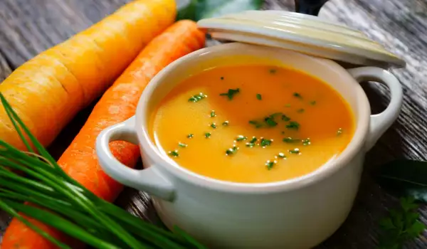 Портокалово-морковена супа