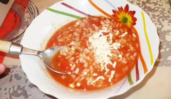 Оризова супа с домати