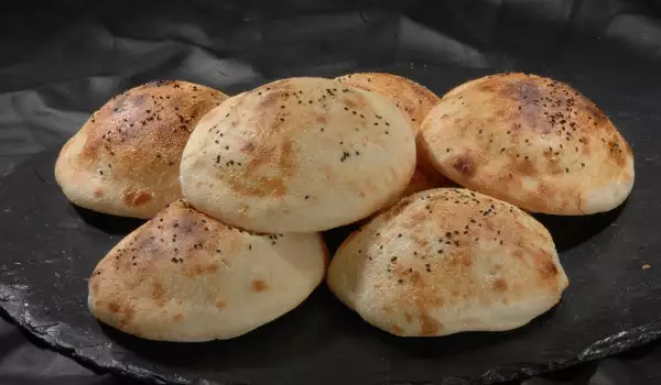 Беларуски млечни хлебчета
