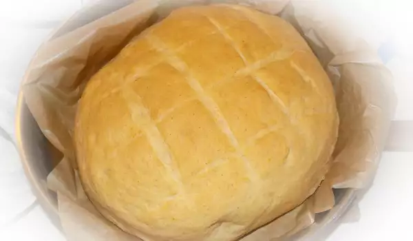 Хляб с извара и шарена сол