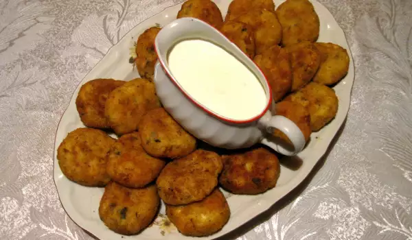 Вкусни картофени кюфтета със сирена