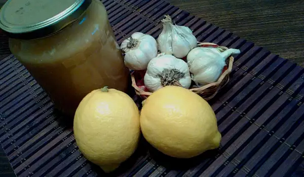 Народна рецепта за гръдна жаба с чесън и лимон