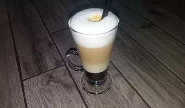 Кафе Мокачино на пластове