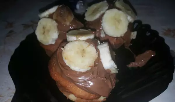 Кексчета с течен шоколад и банани
