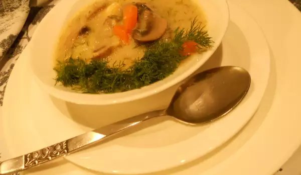 Зеленчукова супа с гъби