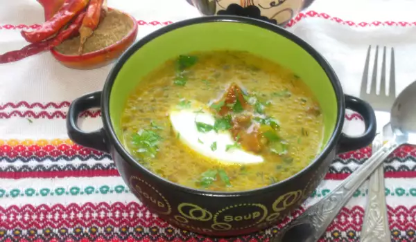 Гъбена супа със зеленчуци и ориз
