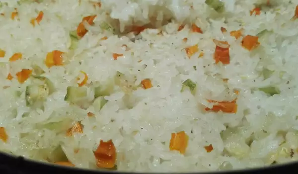 Ориз с тиквички и заешки бульон
