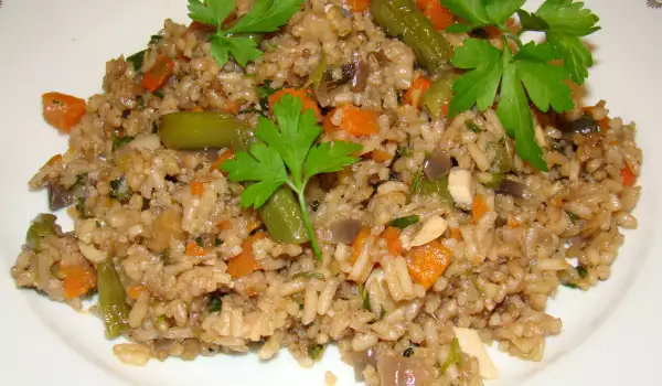 Ориз с бамя и задушени зеленчуци