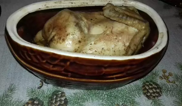 Новогодишно пълнено пиле в гърне