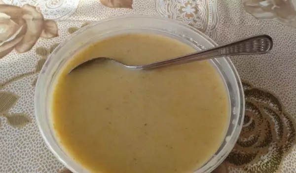 Пъстра пуешка супа