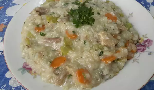 Варено патешко месо с ориз и зеленчуци