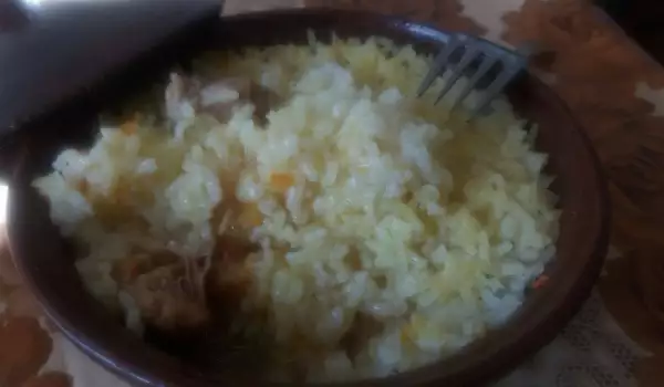 Пиле с ориз в гювечета
