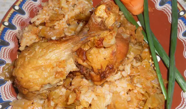 Пиле със зеле, картофи и ориз