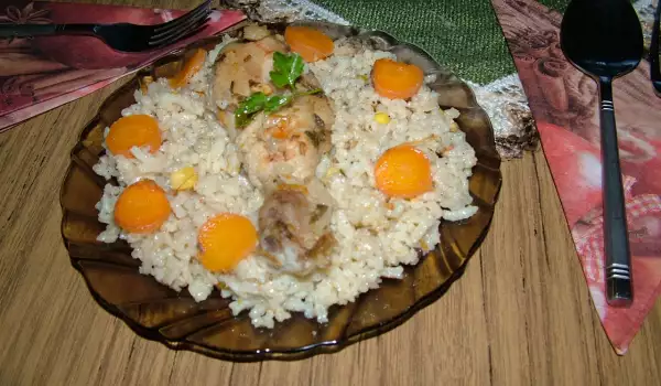 Пиле с ориз, царевица и моркови