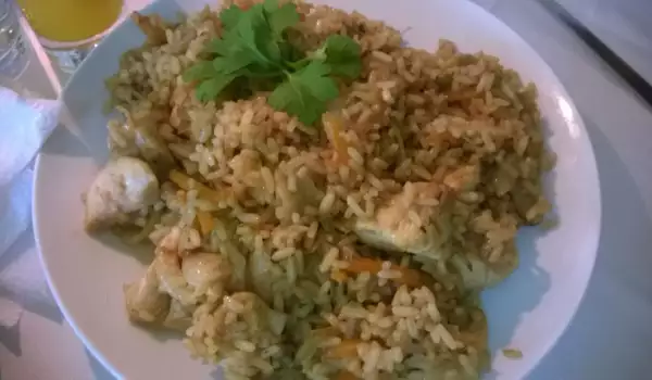 Пилешко с ориз по китайски