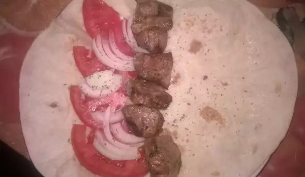 Гръцки свински шашлик