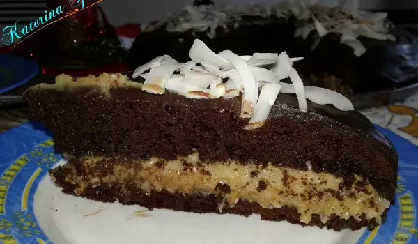 Шоколадова торта с кокосов крем