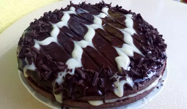 Шоколадова торта с крем Брюле